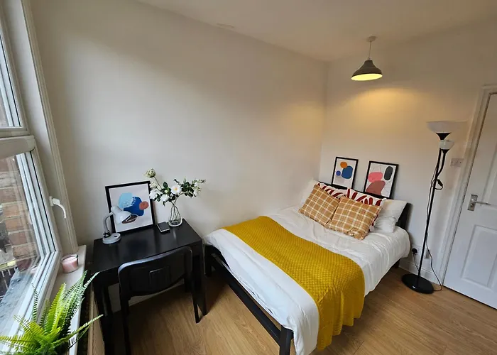 Гостевой дом Newport Gardens *