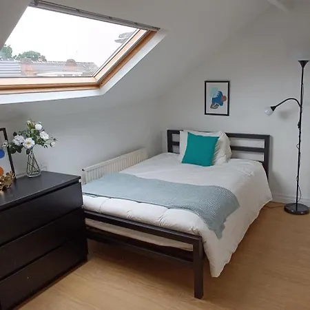 Newport Gardens Guest house *