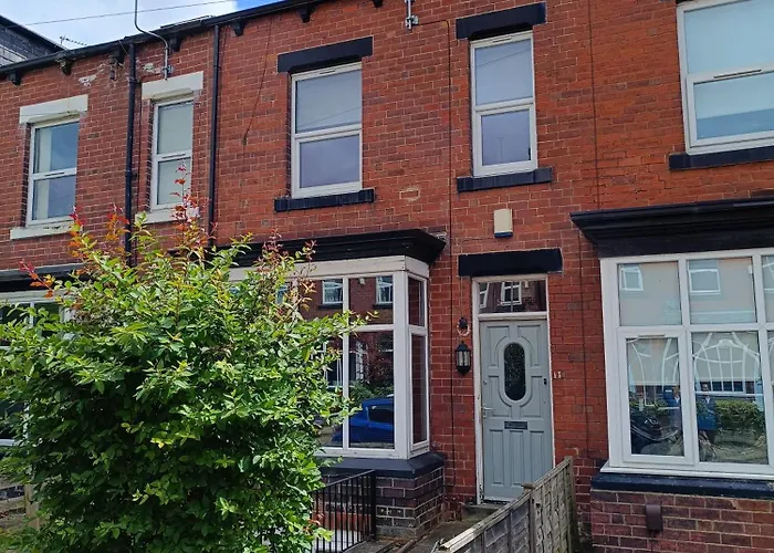 Newport Gardens * Leeds (West Yorkshire)